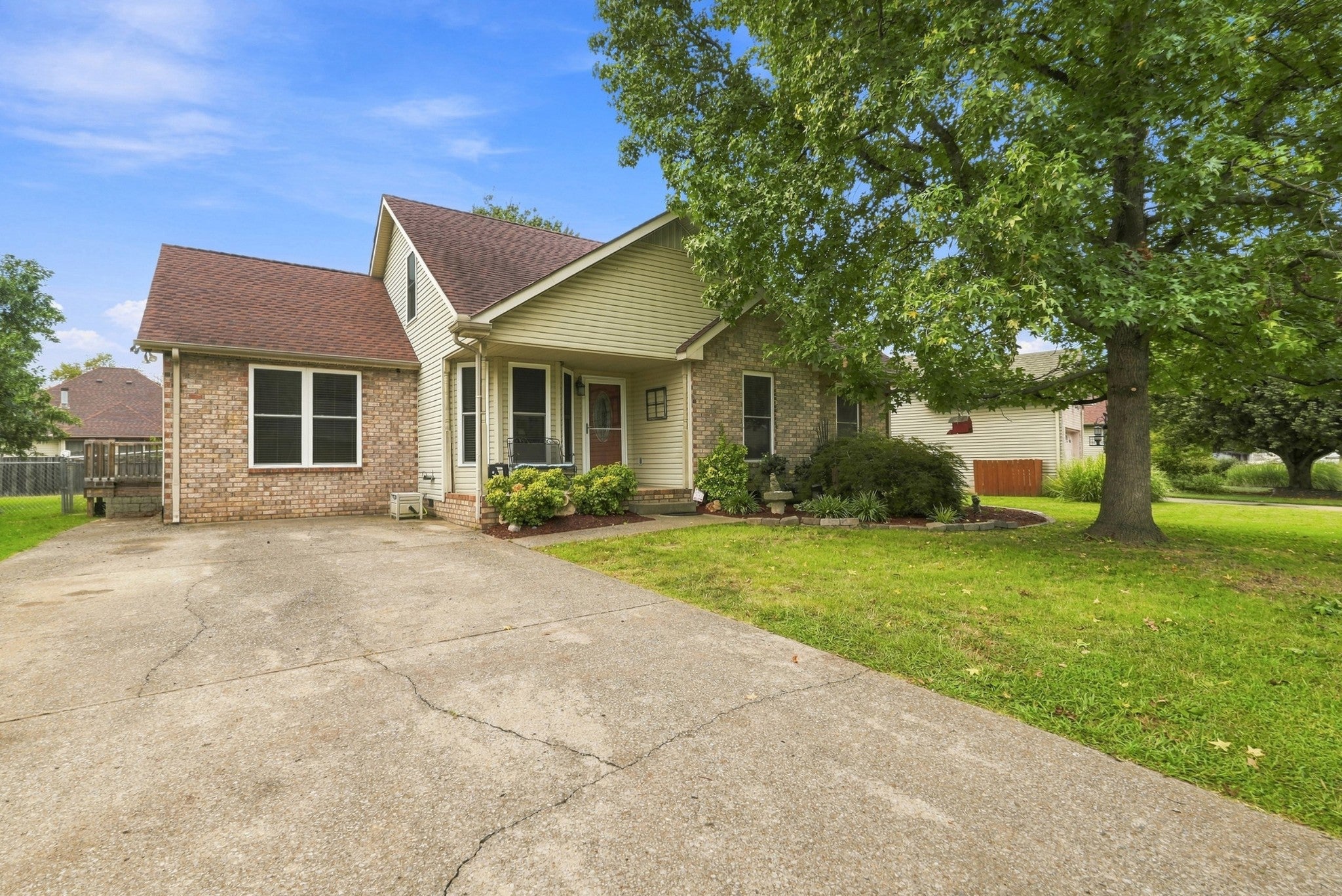 3-bed listing at 2008 Waterford Dr Old Hickory, Old-Hickory