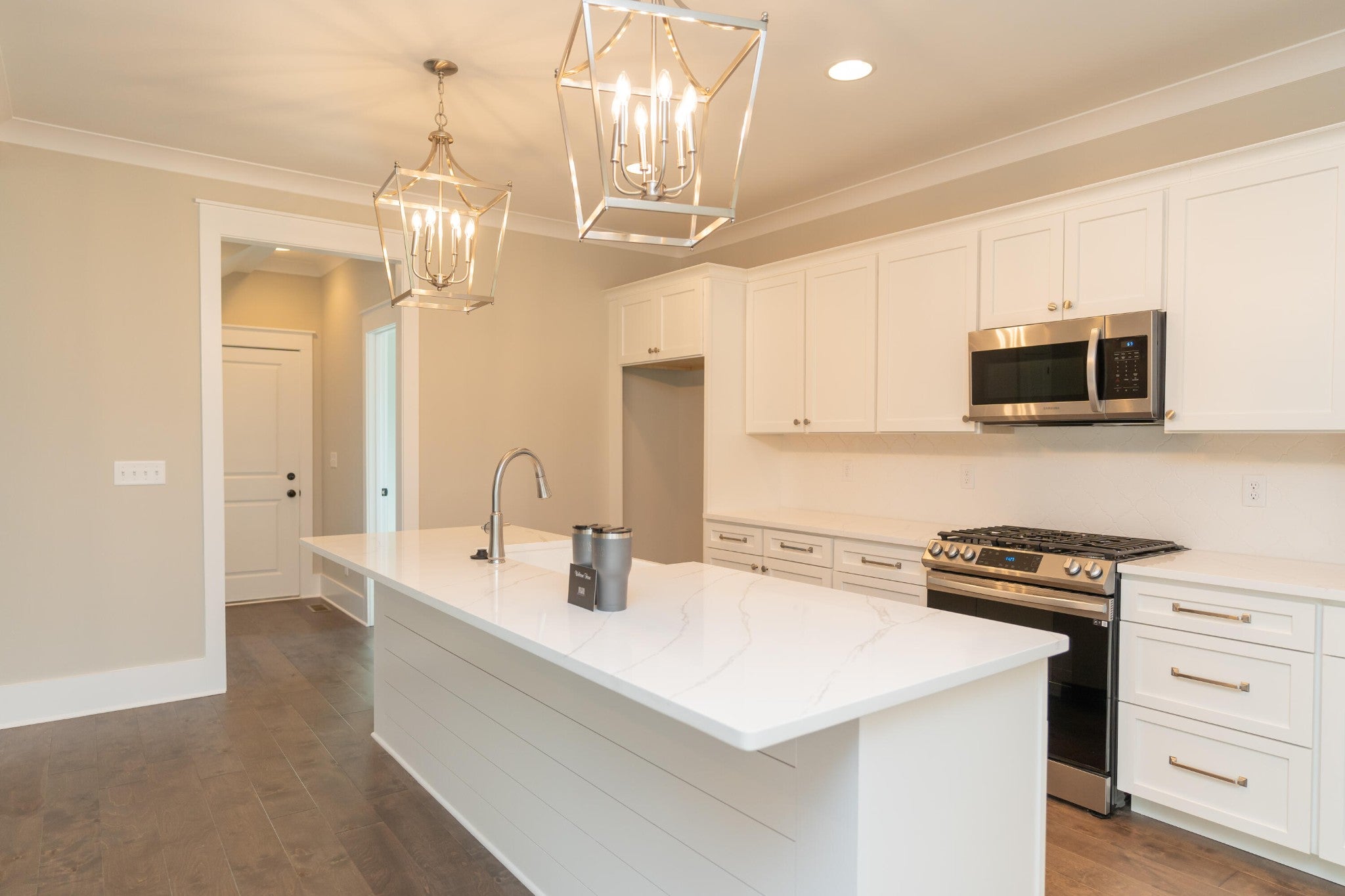 7119 Paxton Circle