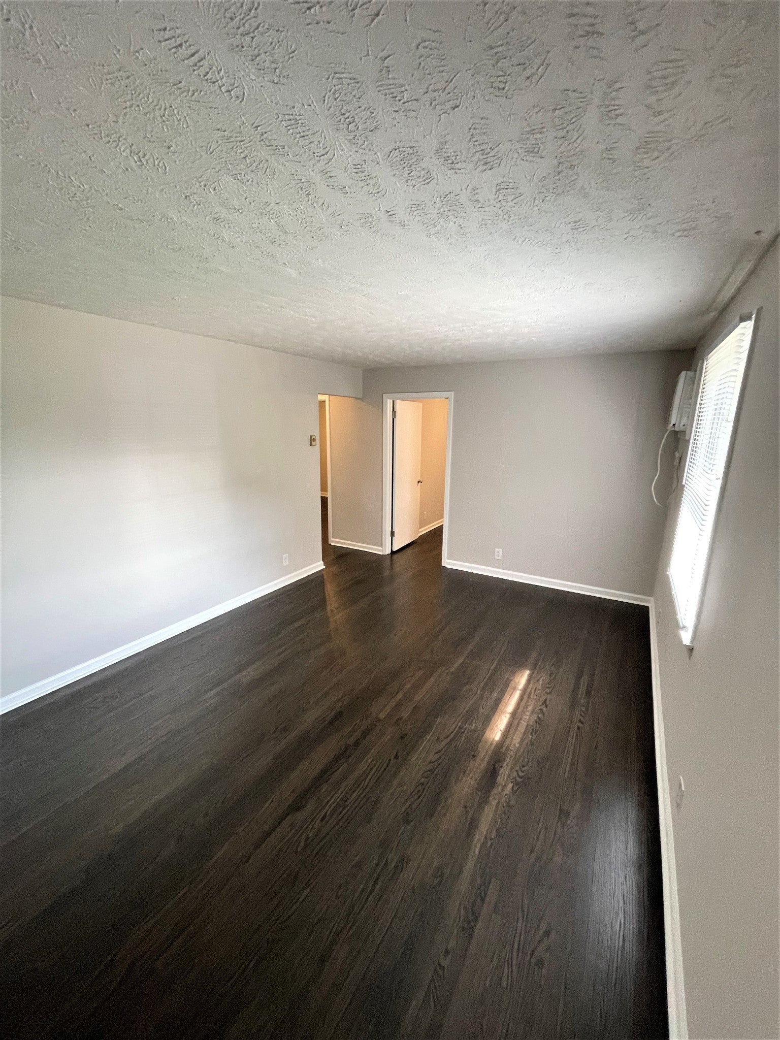 416 Martha Ln