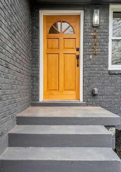 2704 McKeige Dr Nashville TN 37214