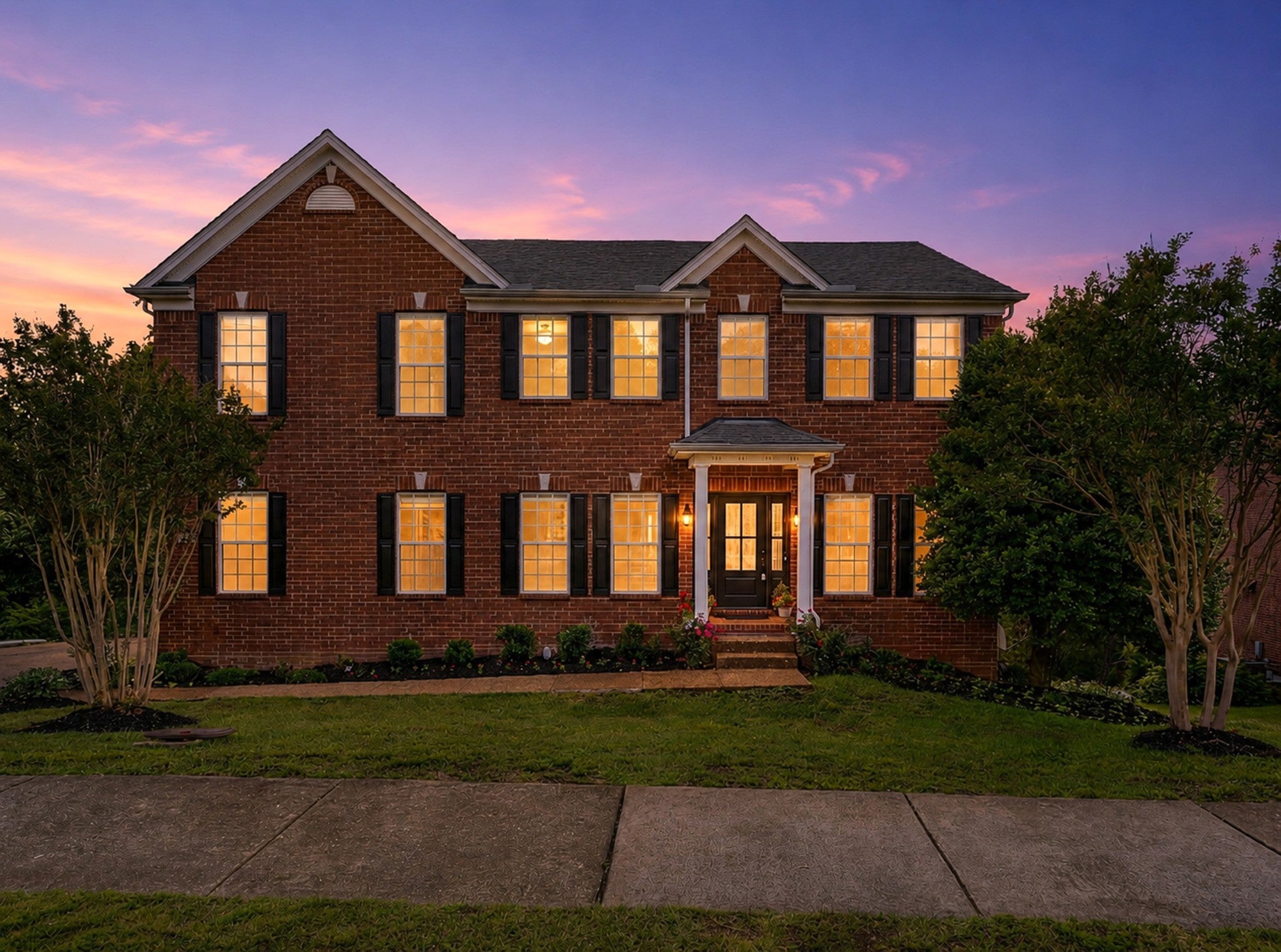 5-bed listing at 6544 Banbury Crossing, Brentwood