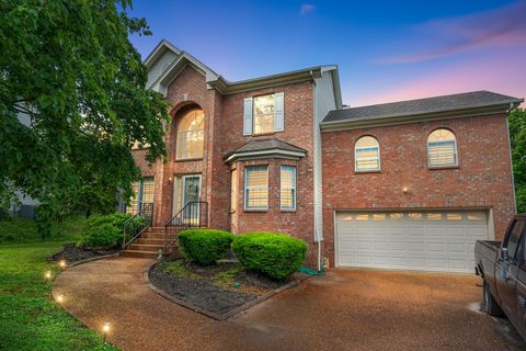 102 Braxton Park Ct Goodlettsville TN 37072