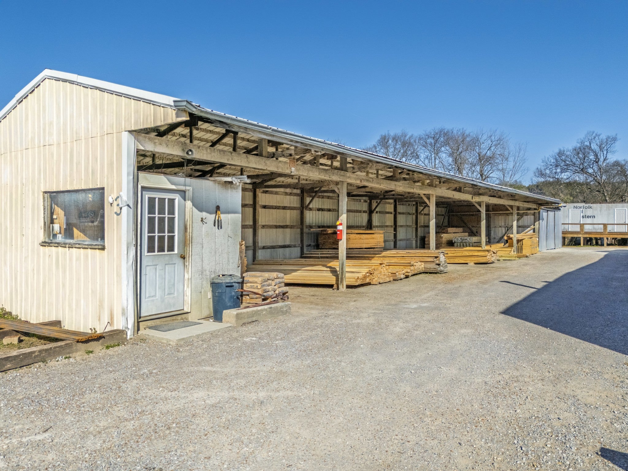 1100 Winchester Hwy