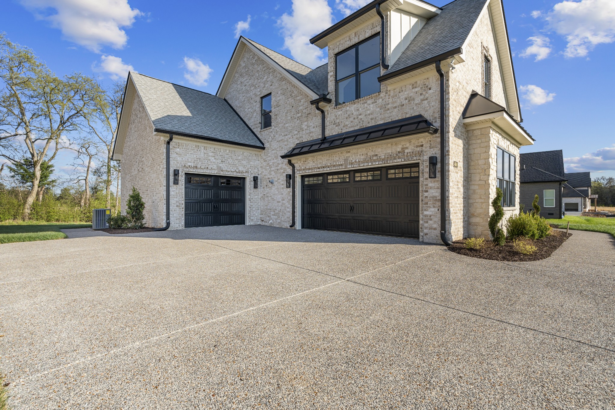 4606 Pat Nixon Ct #33