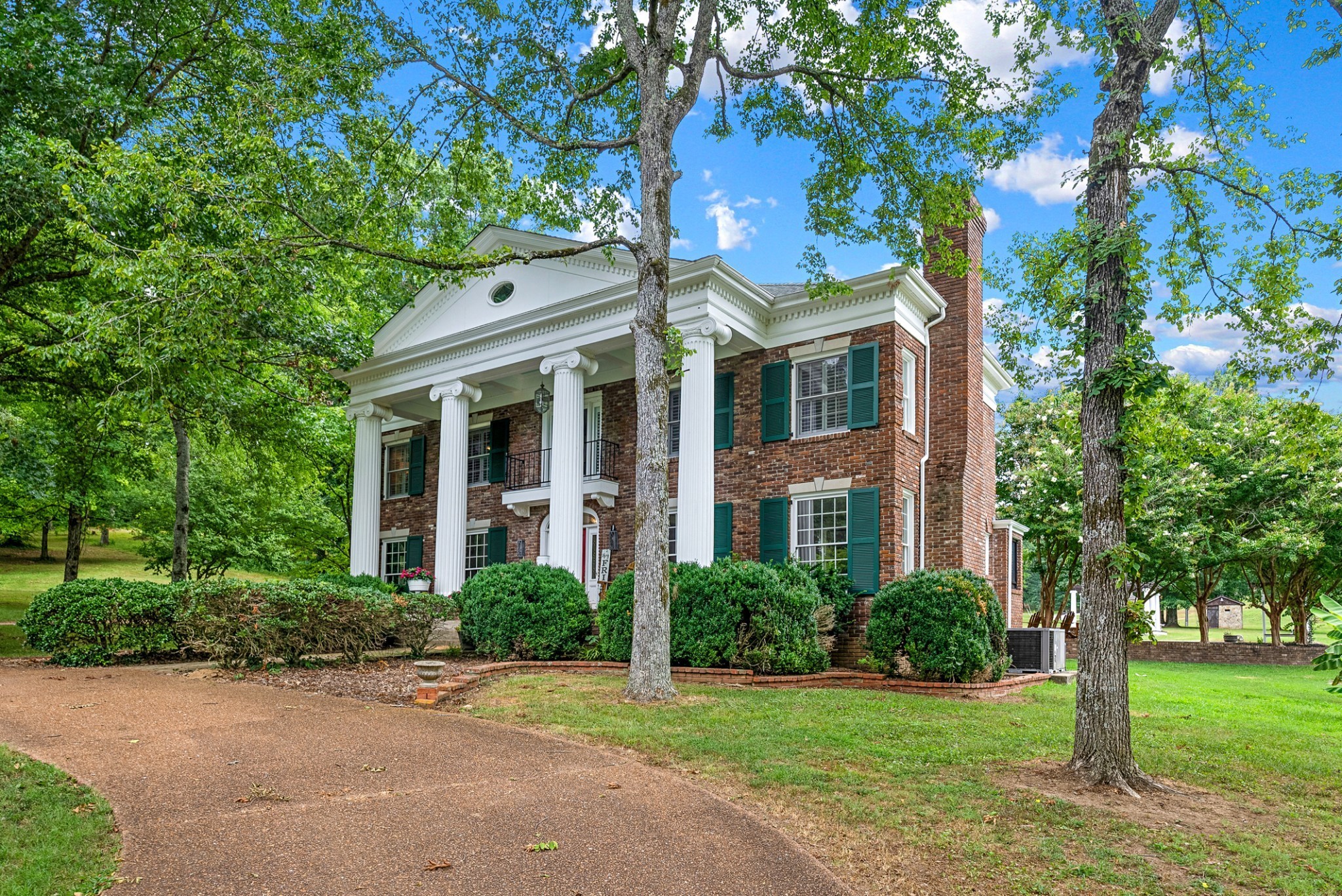 2142 Braly Ln