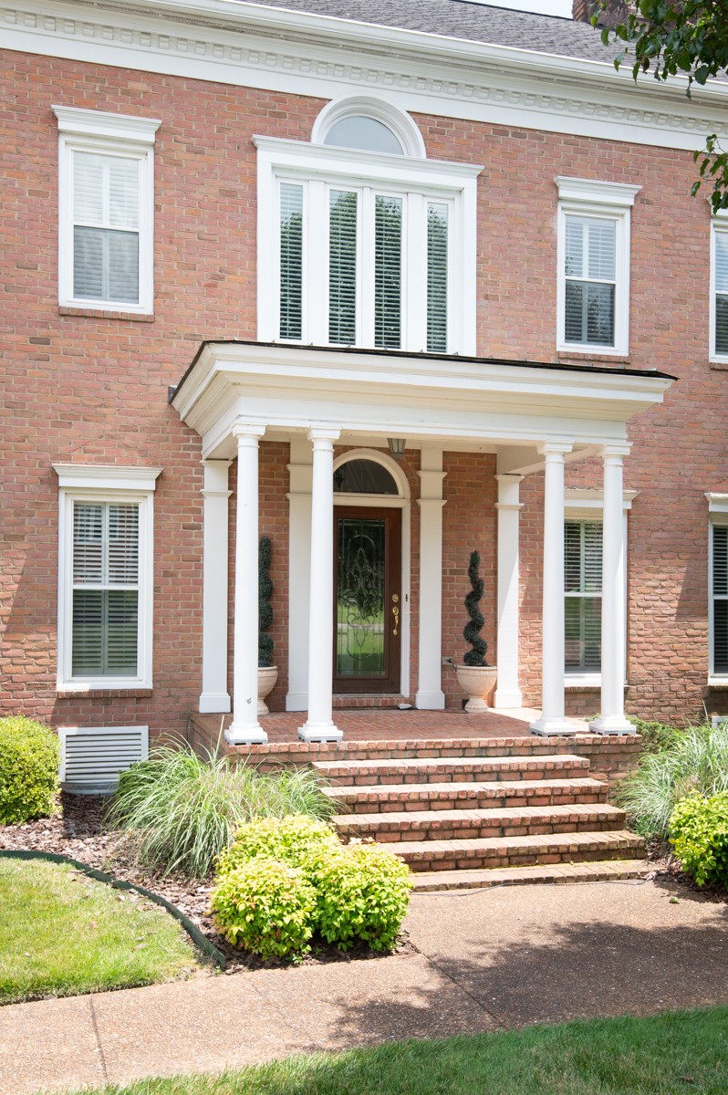 114 Governors Point Blvd