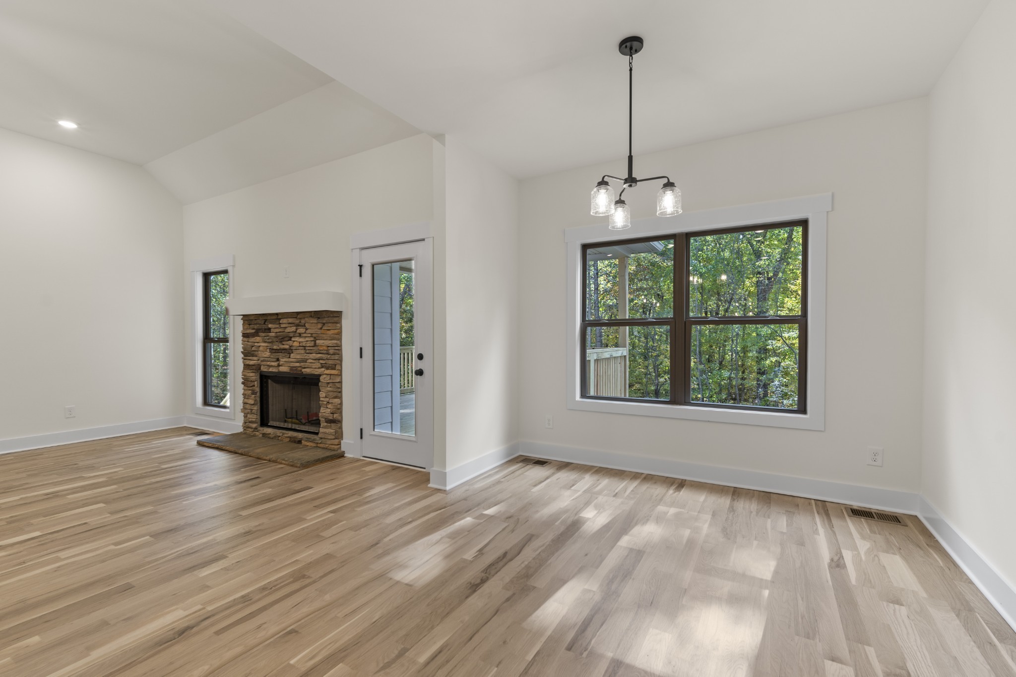 2969 Lights Chapel Rd