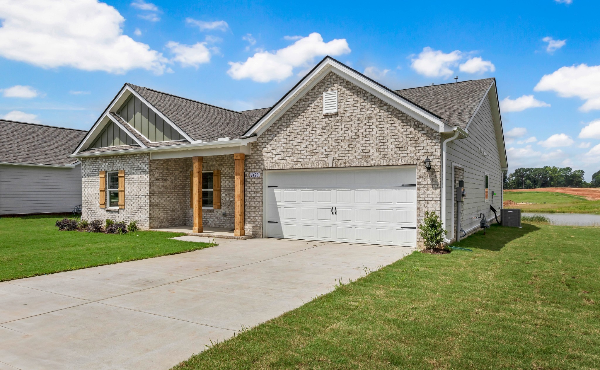 1420 English Oak Dr