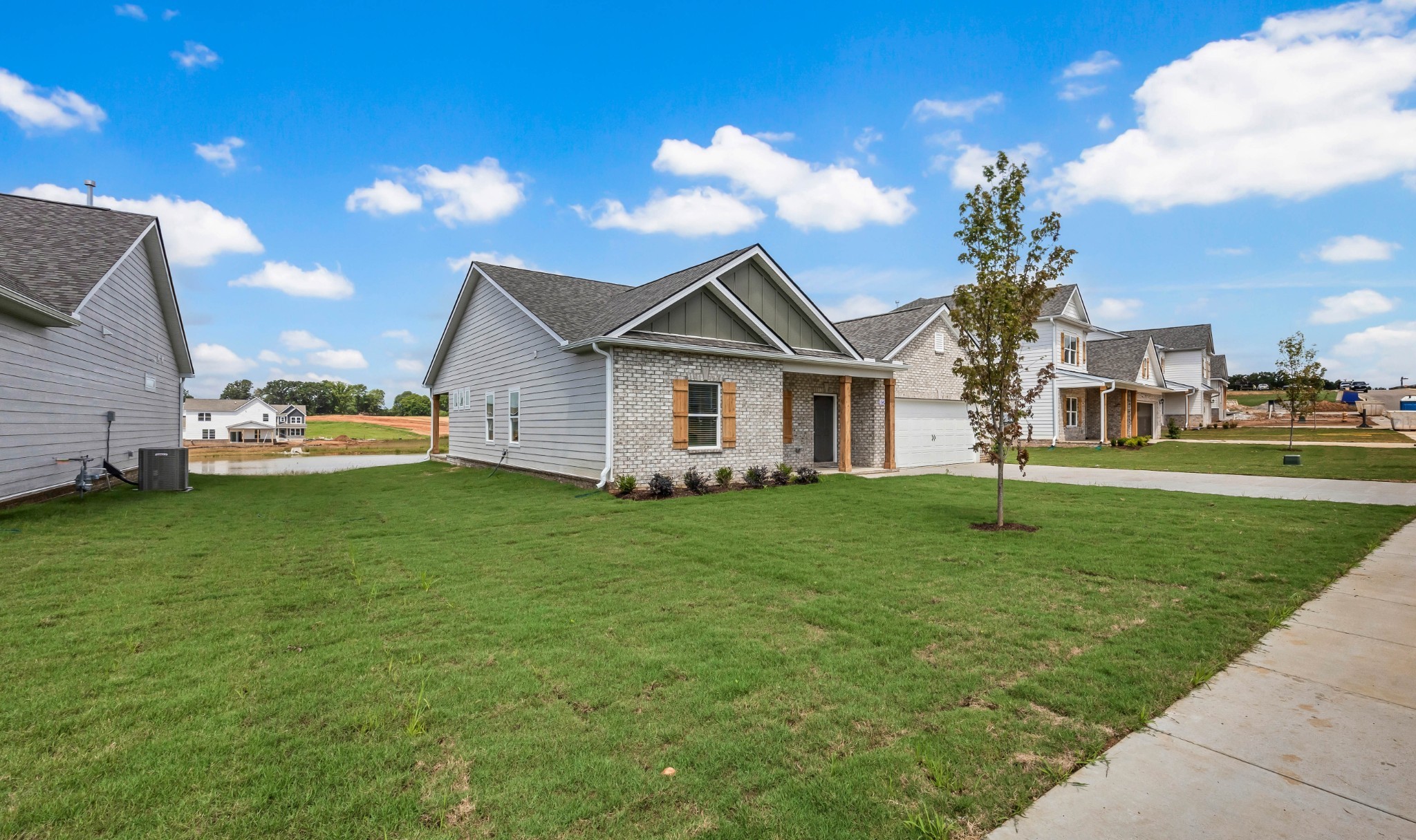 1420 English Oak Dr