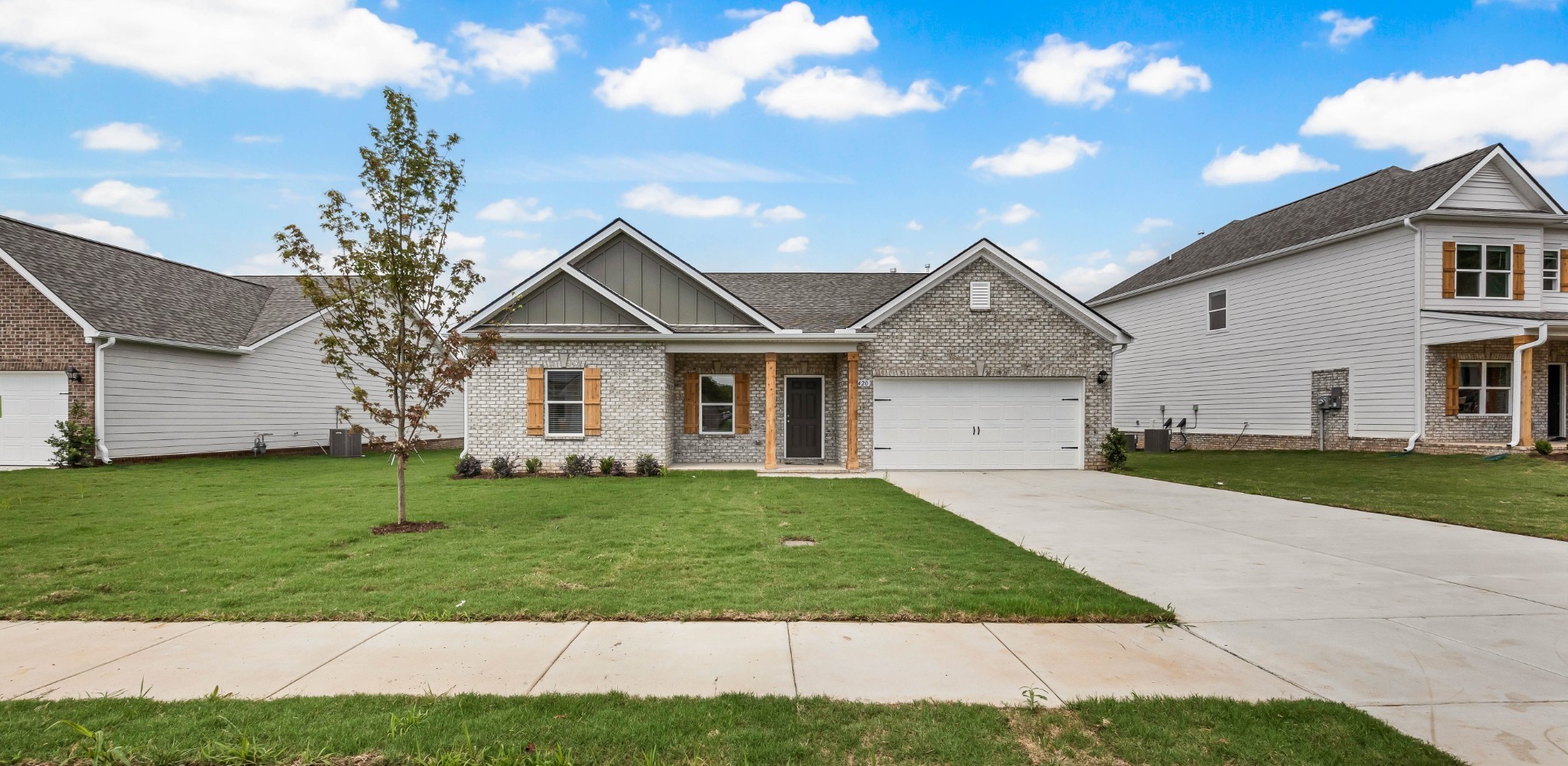 1420 English Oak Dr