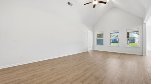 61 Stillwater Way Tullahoma TN 37388