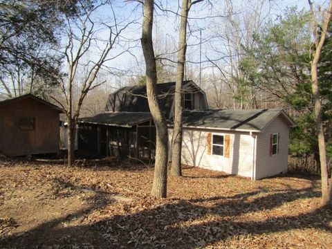 6119 King Robert Ln Westmoreland TN 37186