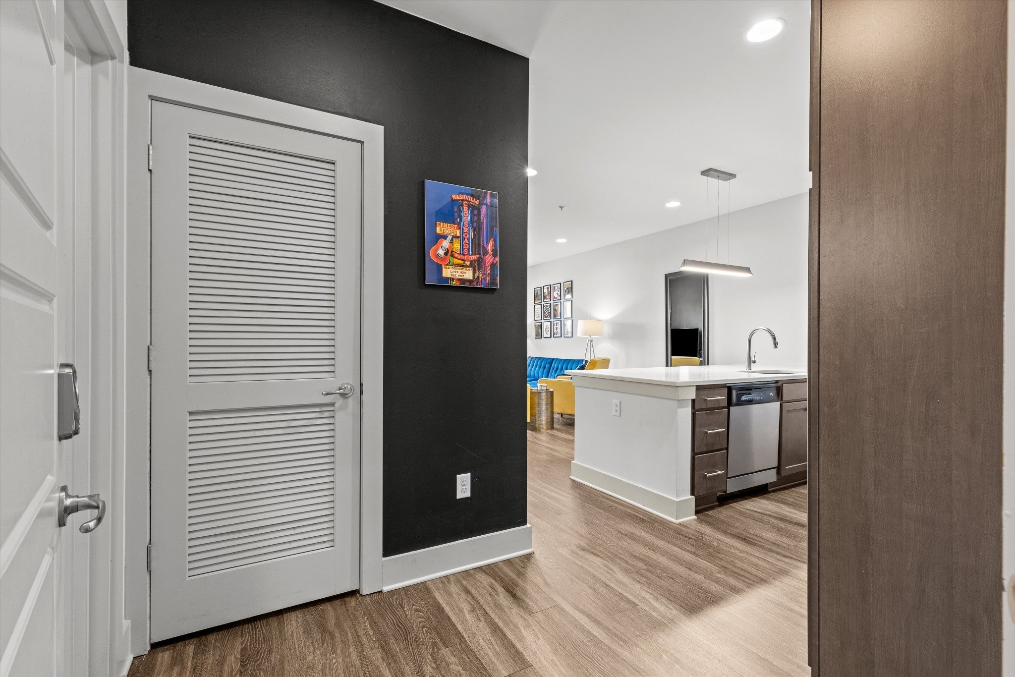 4303 Gallatin Pike 304
