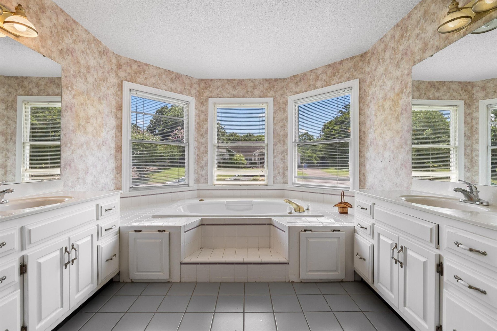 Middle Tennessee Properties 4 1831 Bay Pointe Drive