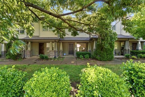 Photo of 105 4th Ave #404, Murfreesboro, TN 37130 (MLS # 3214652)