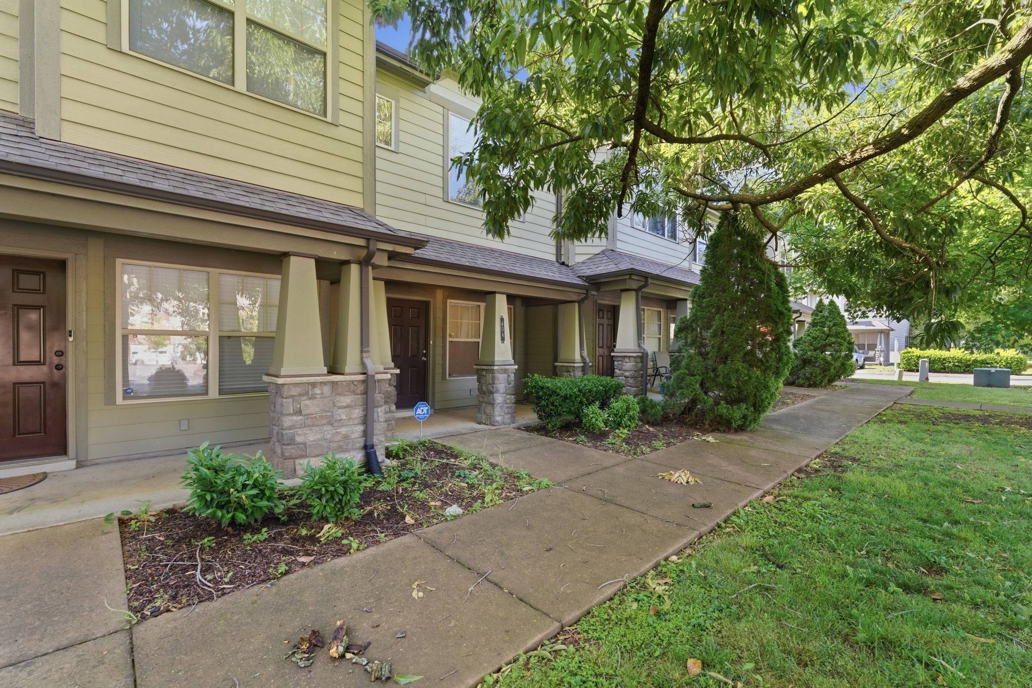 105 4th Ave 404