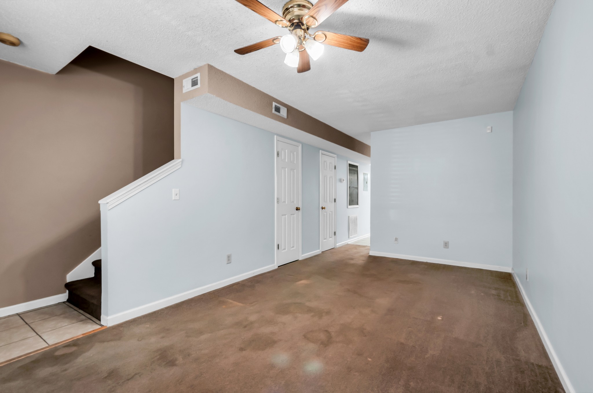 284 Raleigh Dr B