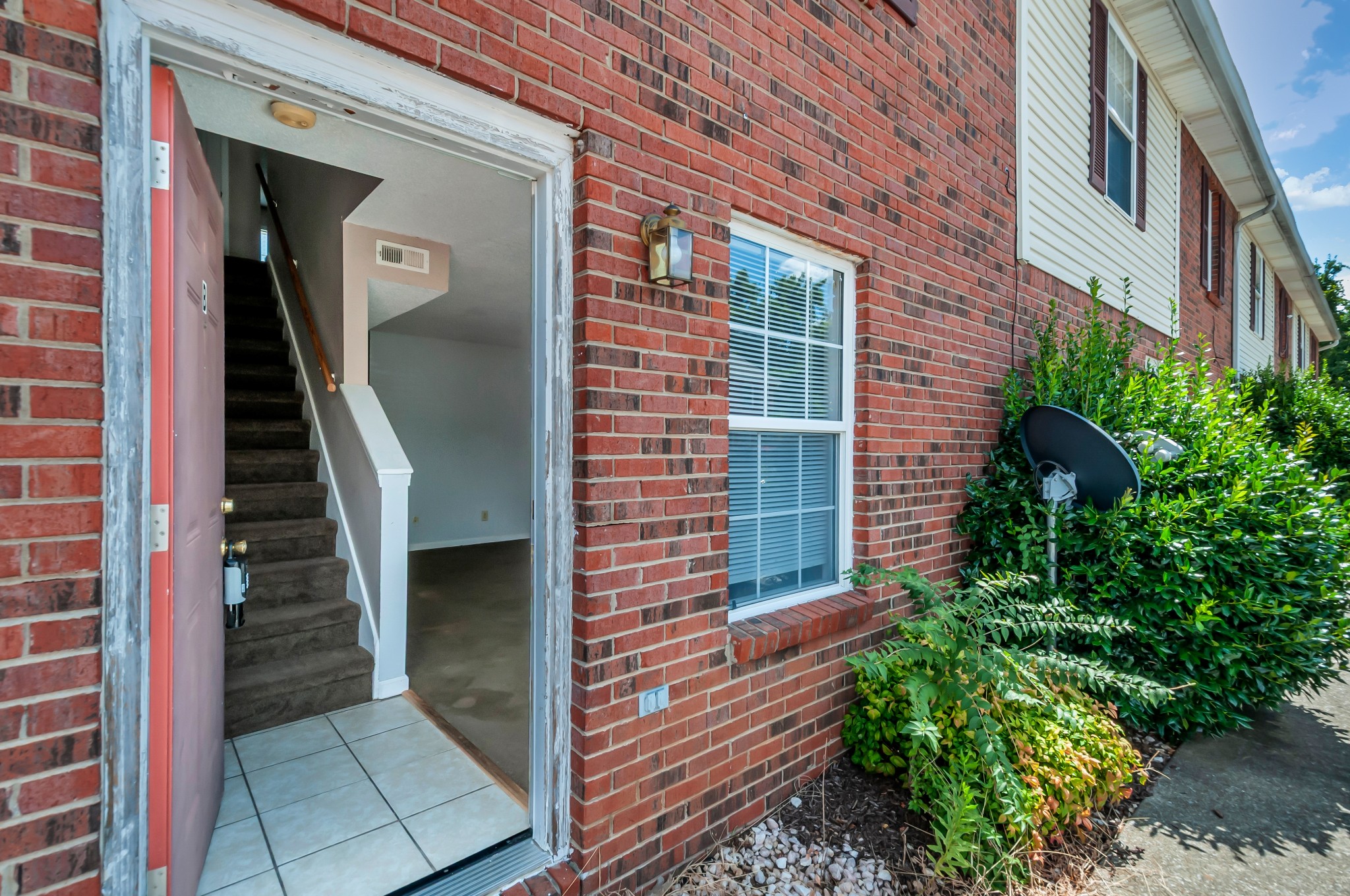 284 Raleigh Dr B