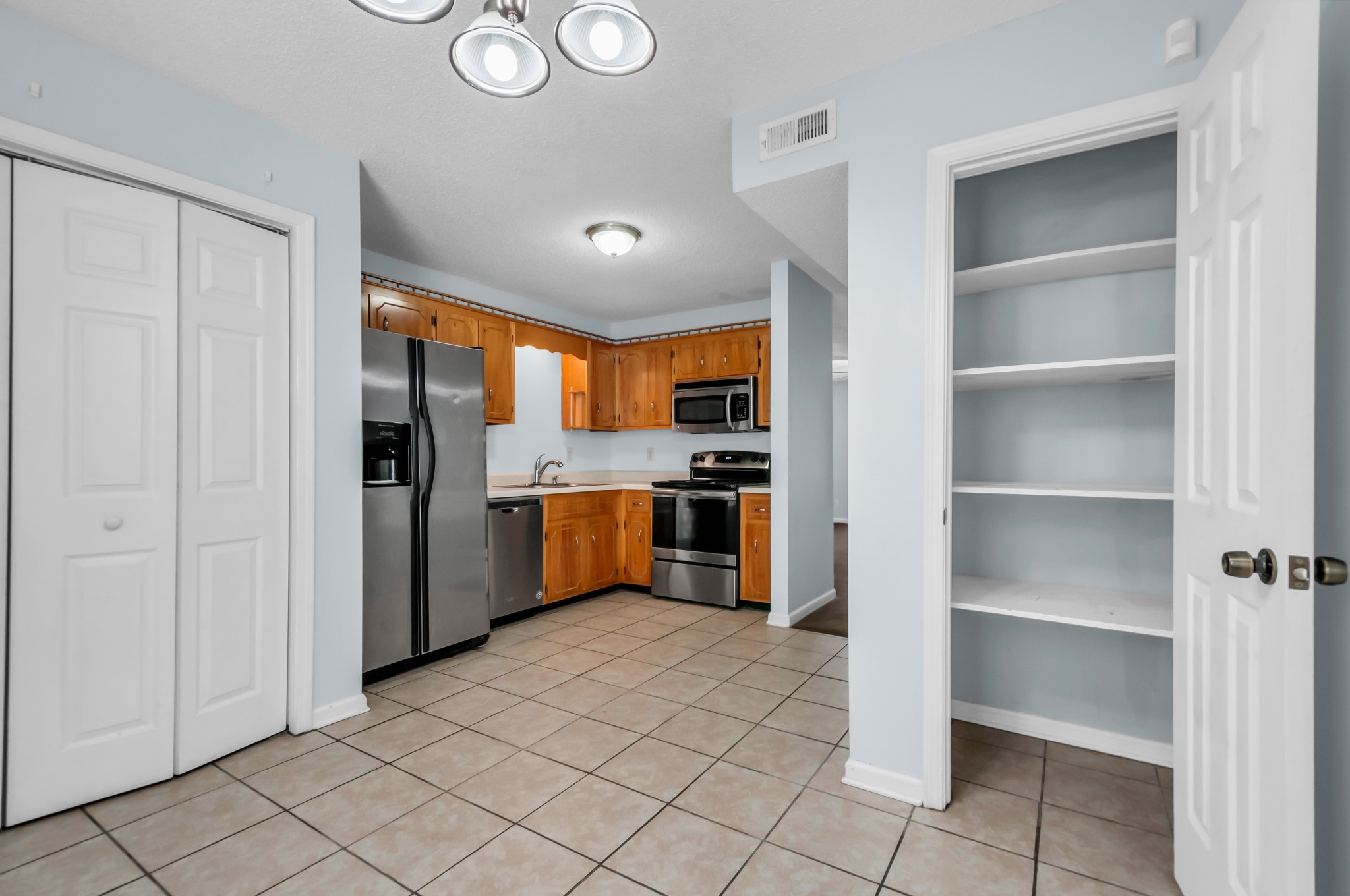 284 Raleigh Dr B