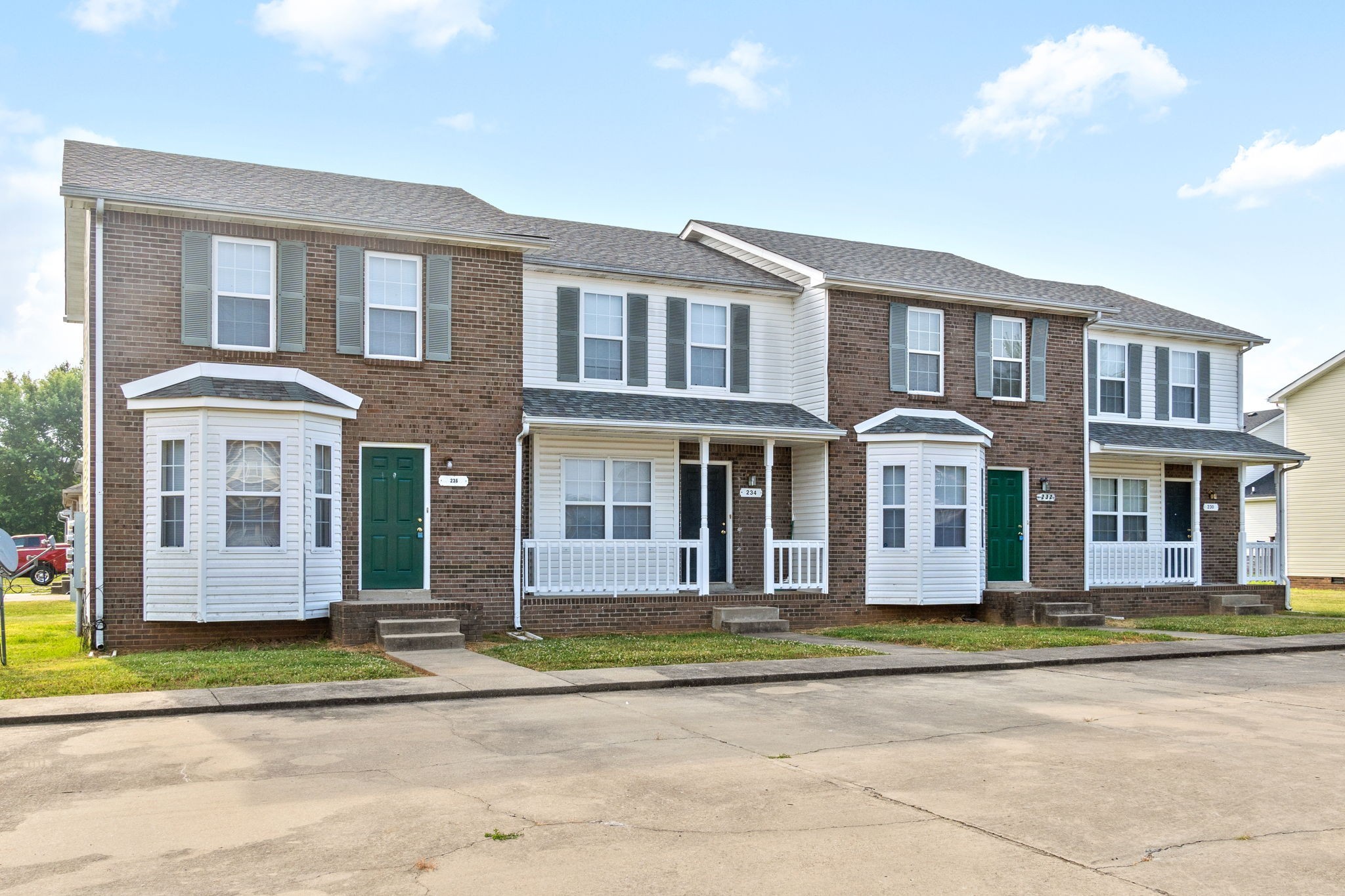 Oak Grove, Kentucky 42262, United States, 2 Bedrooms Bedrooms, ,2 BathroomsBathrooms,Residential,Active,101580