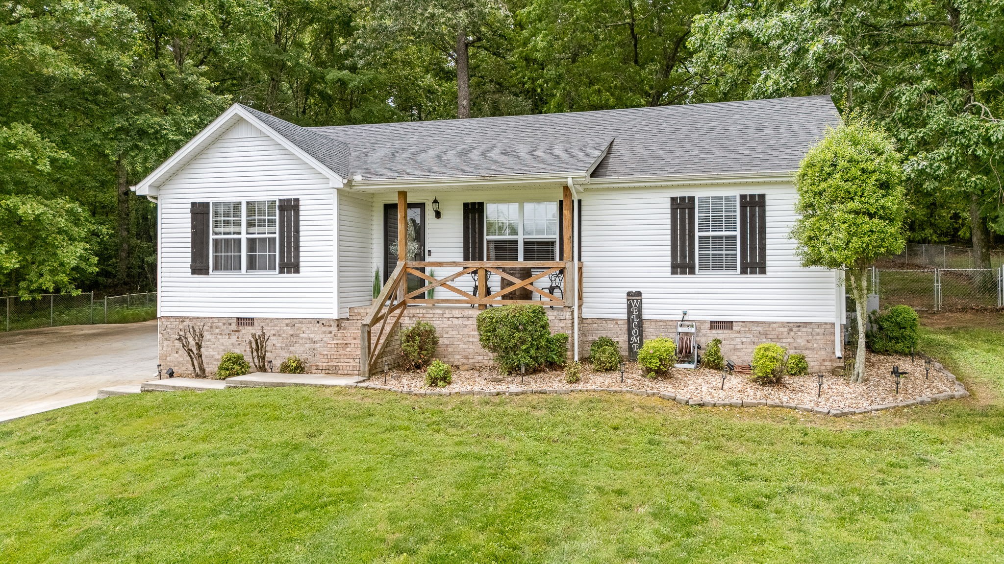 155 Deer Cir