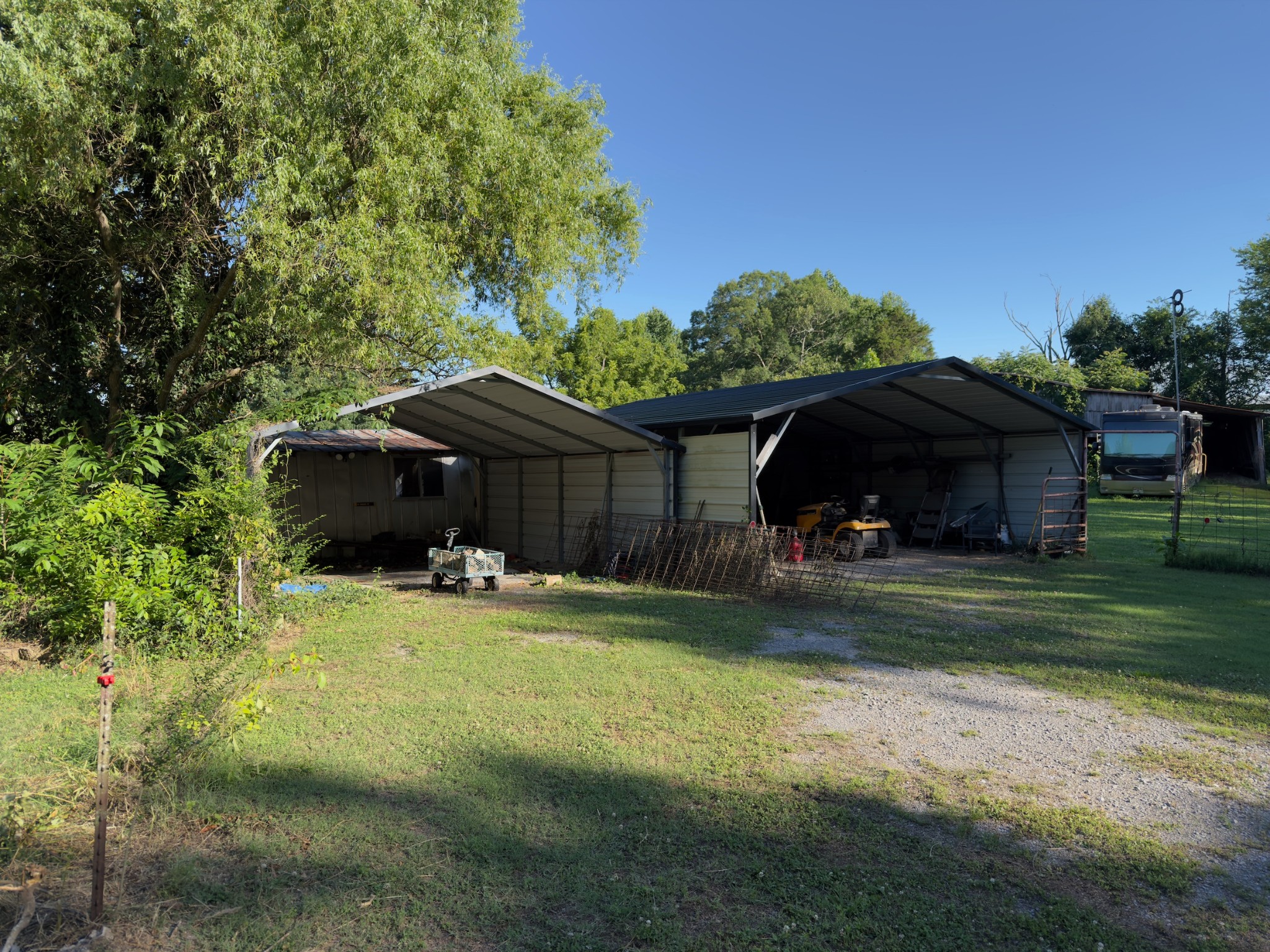 2709 Pea Ridge Rd - Photo 3