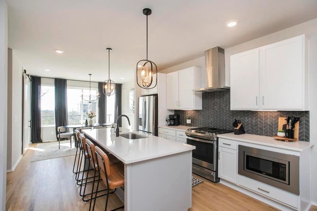 2240 Whites Creek Pike