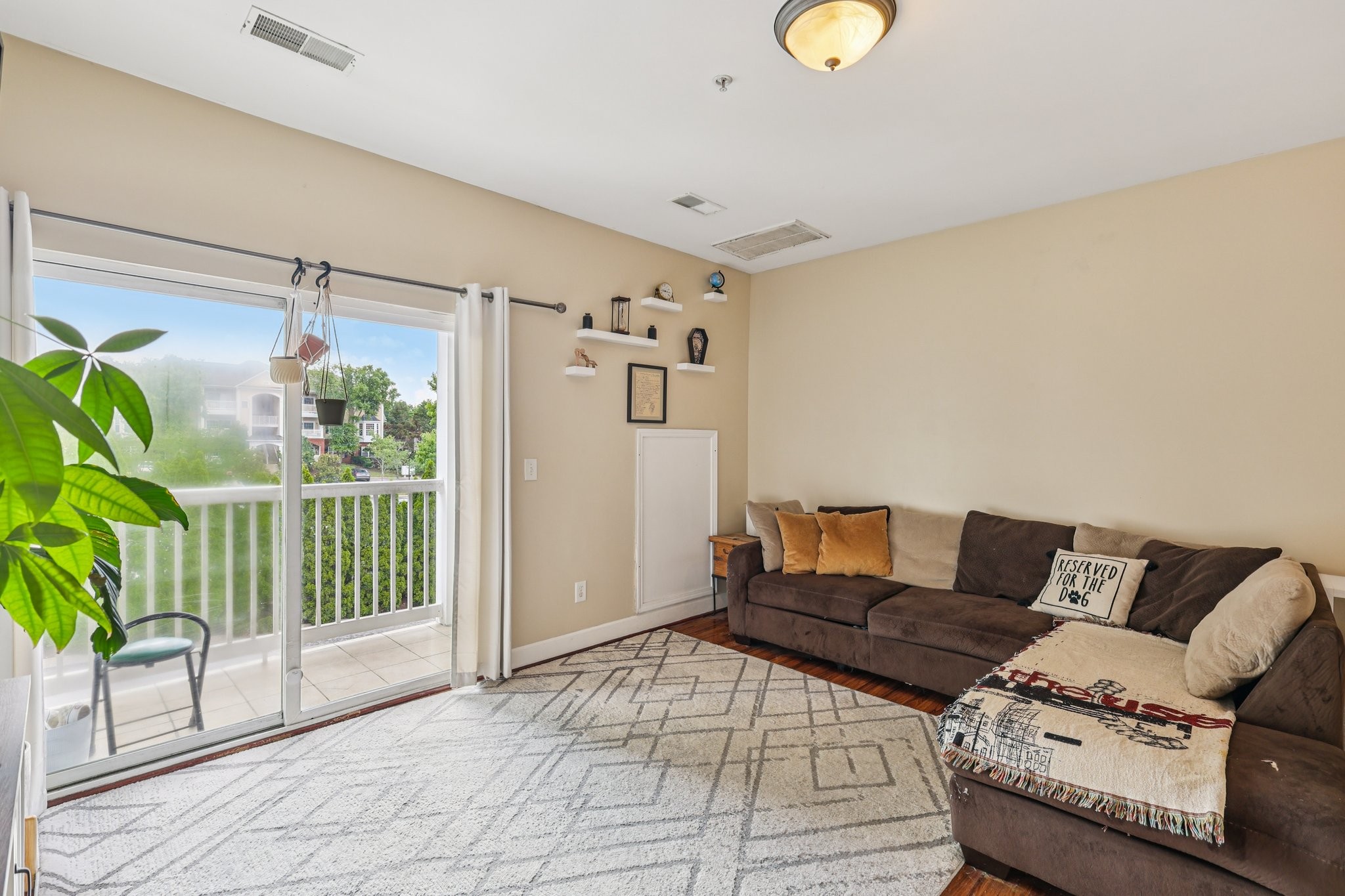7009 Lenox Village Dr E301