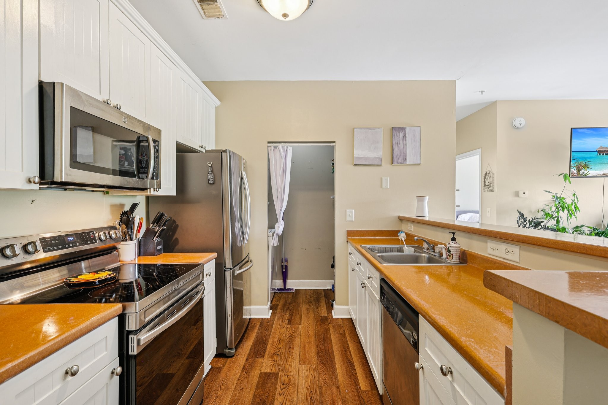 7009 Lenox Village Dr E301