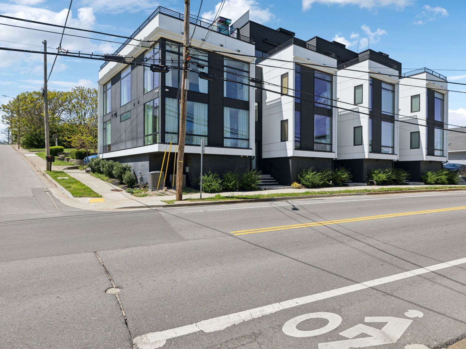 2800 Delaware Ave
