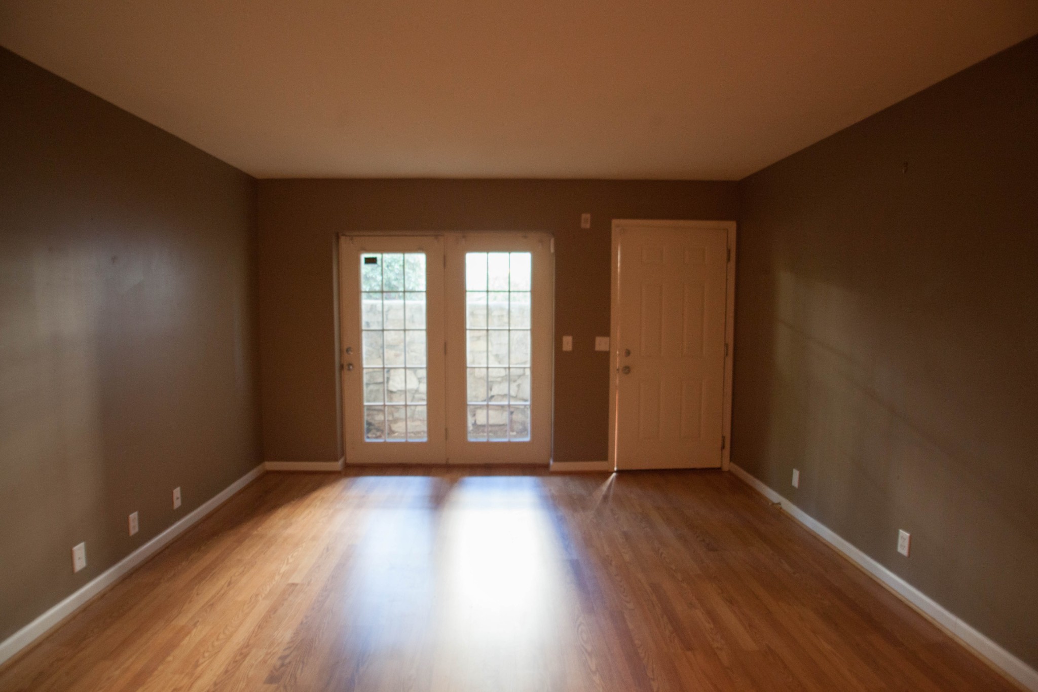 420 Elysian Fields Rd E10
