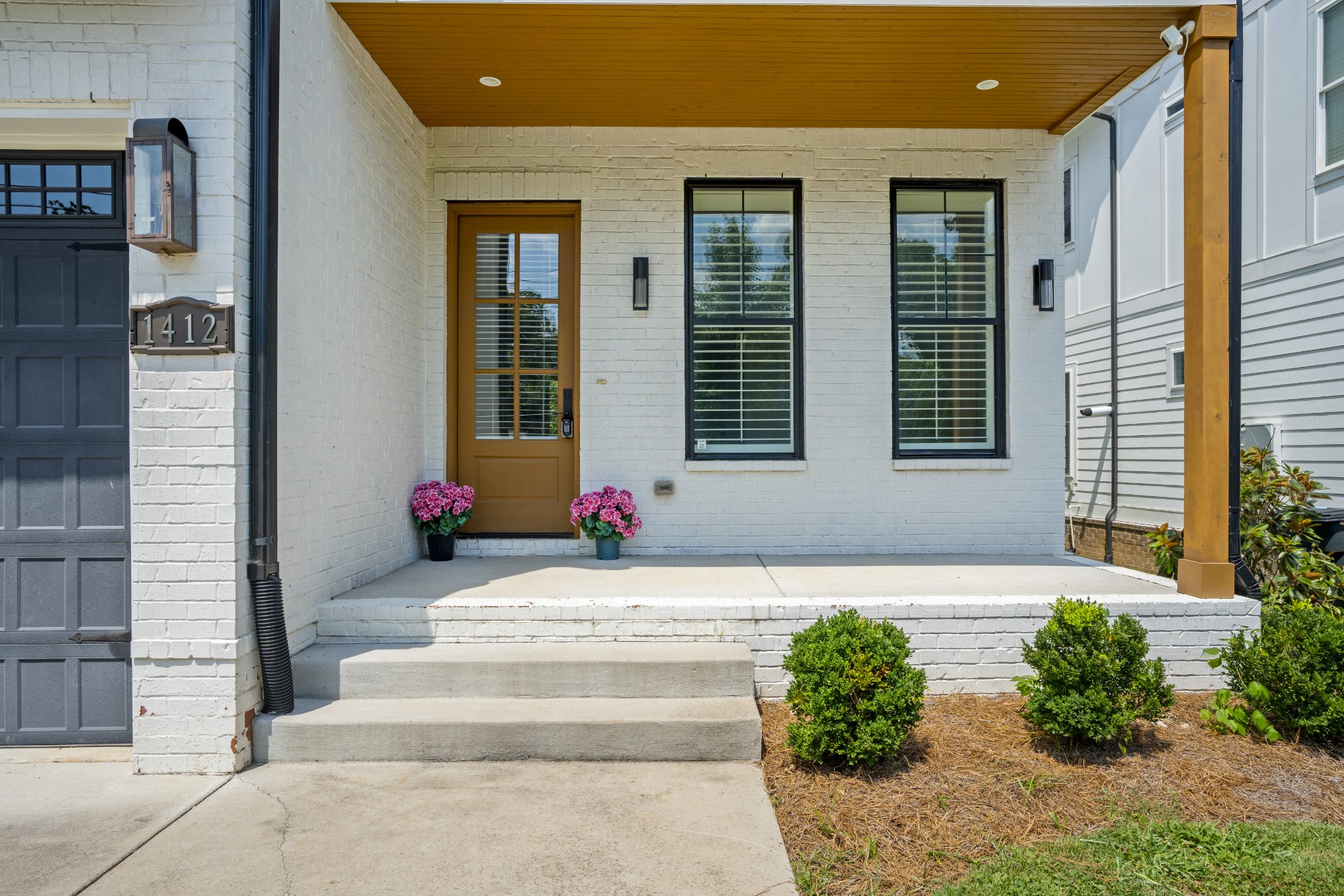 1412 Woodmont Blvd