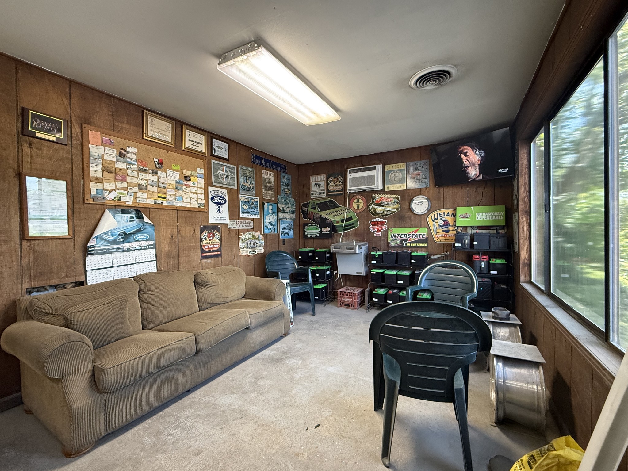 916 Pleasant Grove Rd