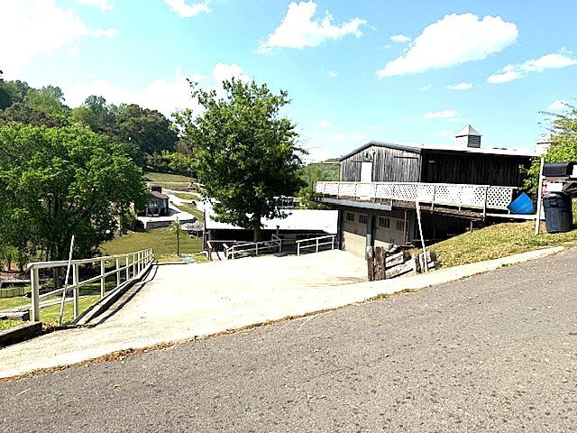 524 Shasteen Hollow Rd