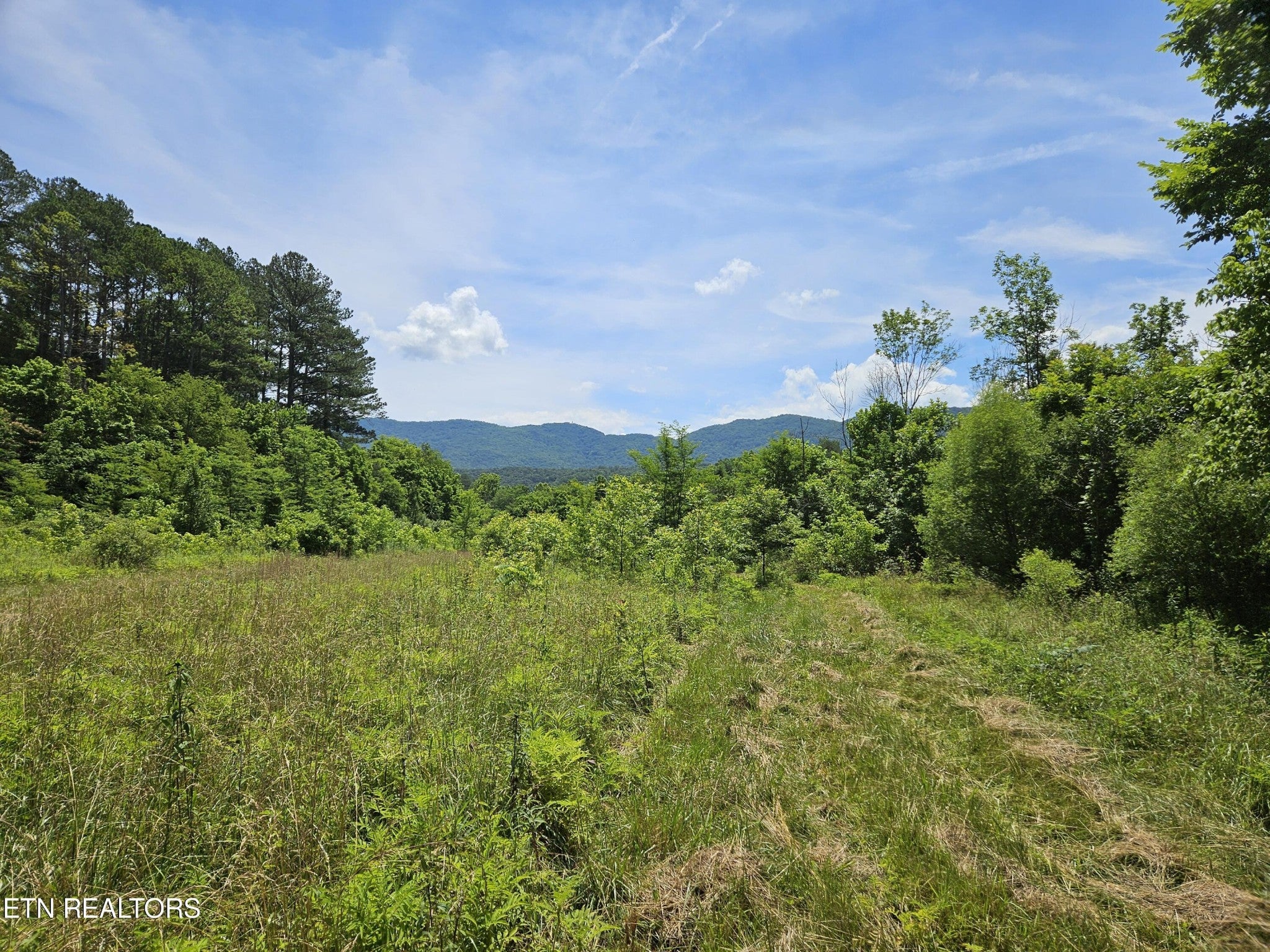 0 SIX MILE RD