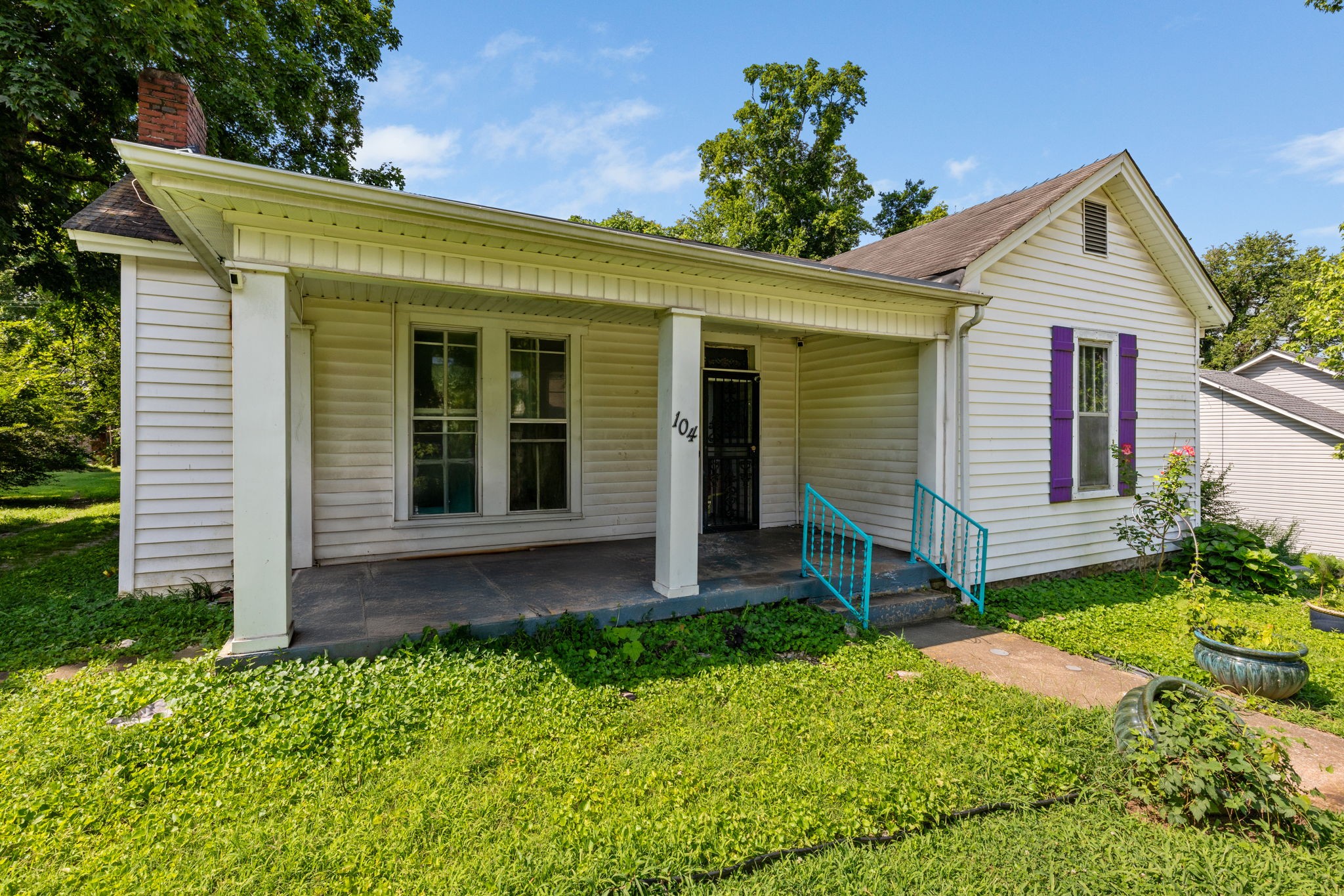 104 3rd Ave