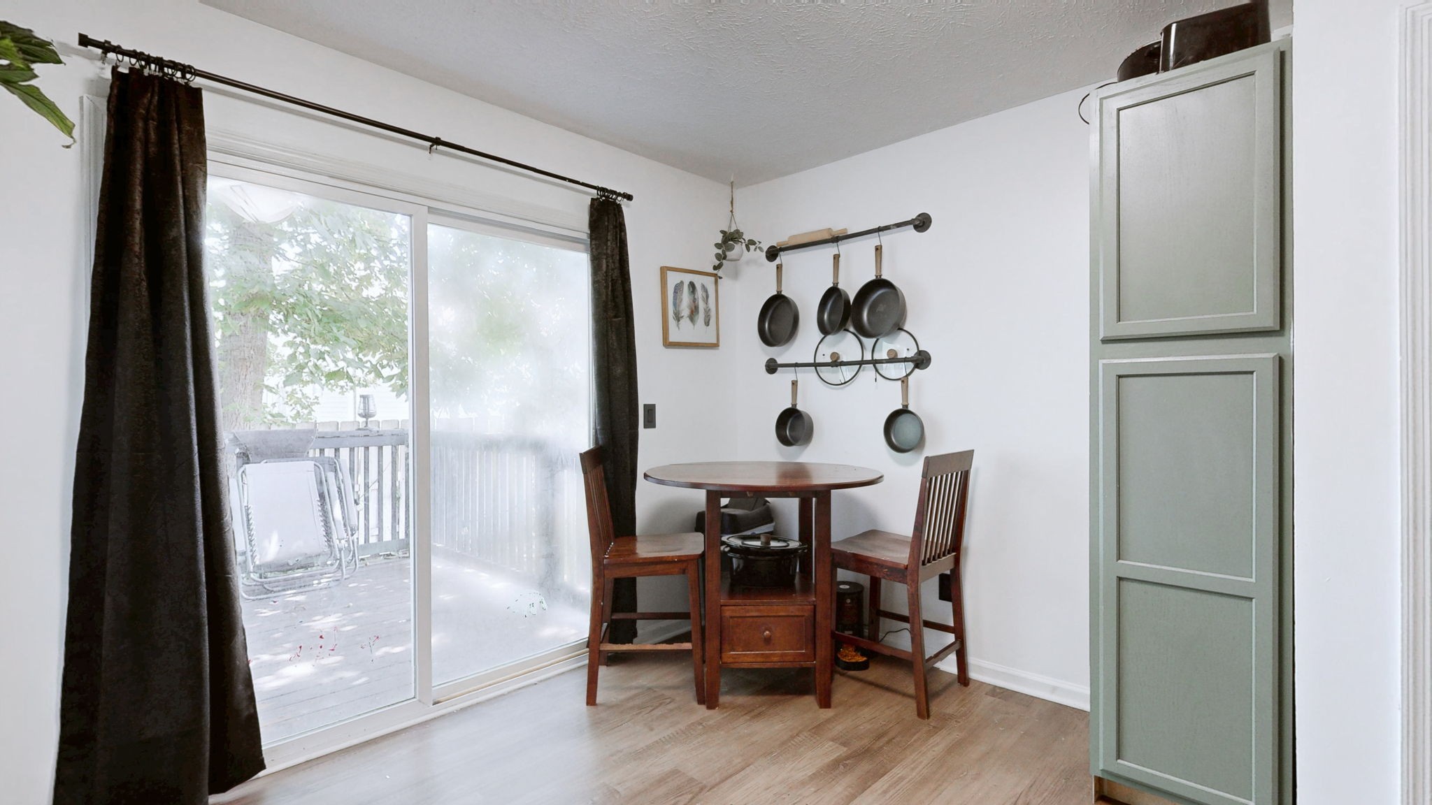 1204 Cabana Cir