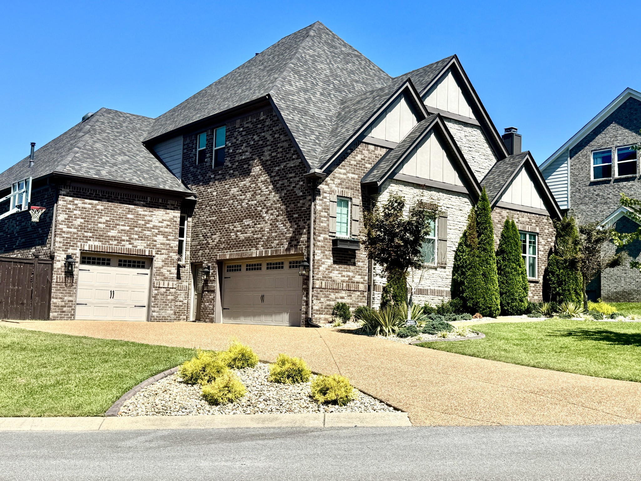 1229 Bobwhite Trl