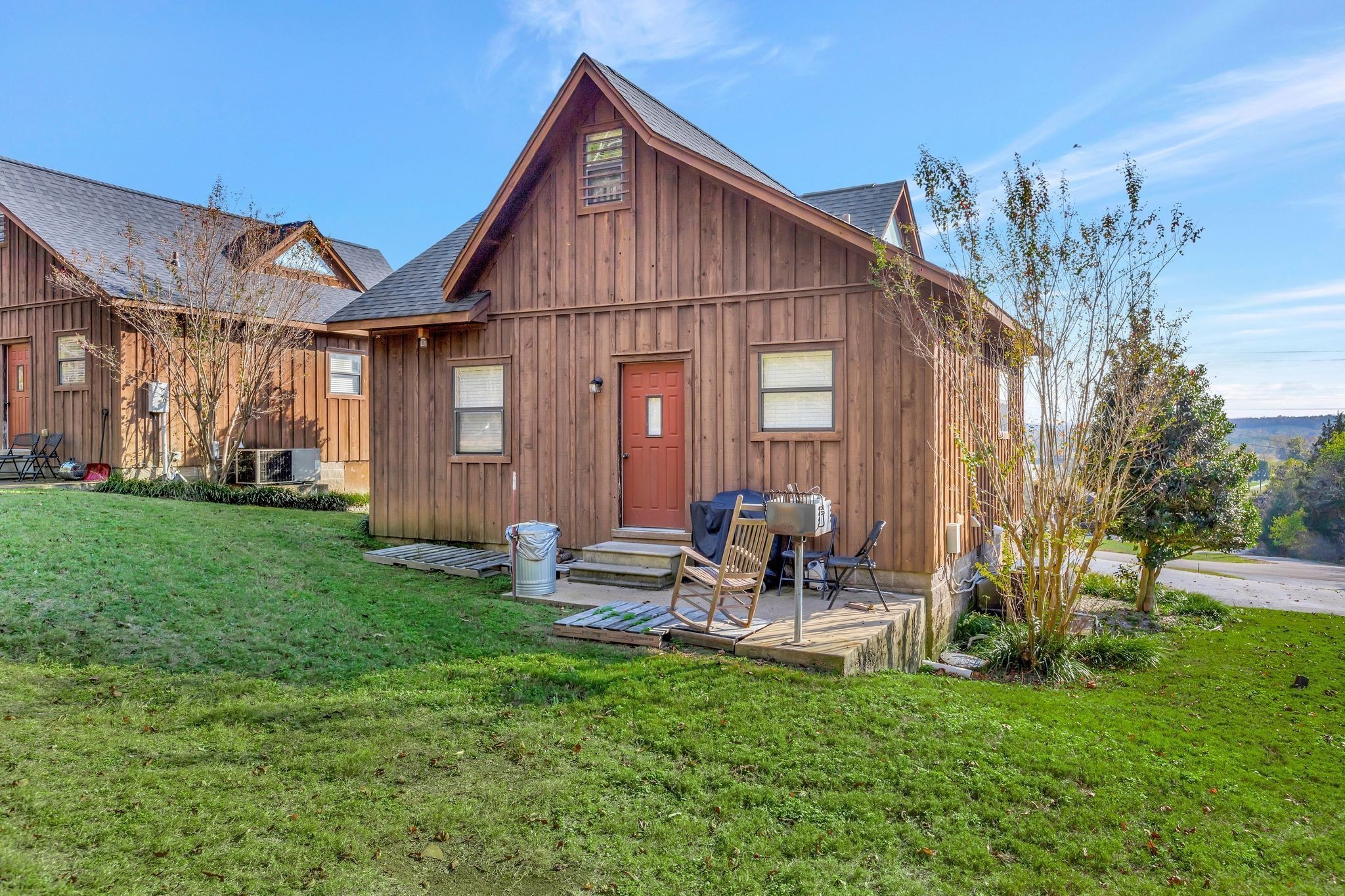 25 Bradley Ln