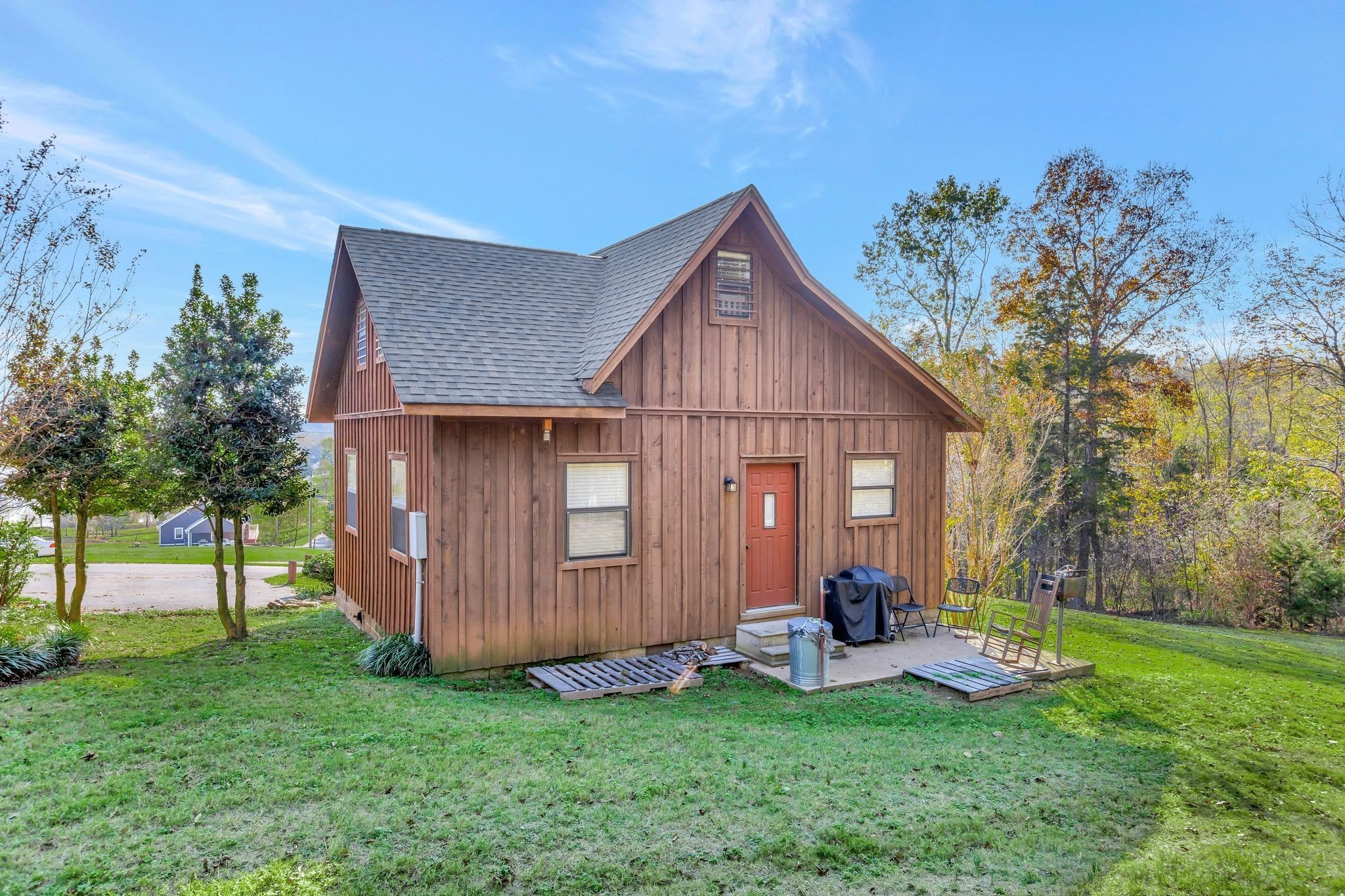 25 Bradley Ln