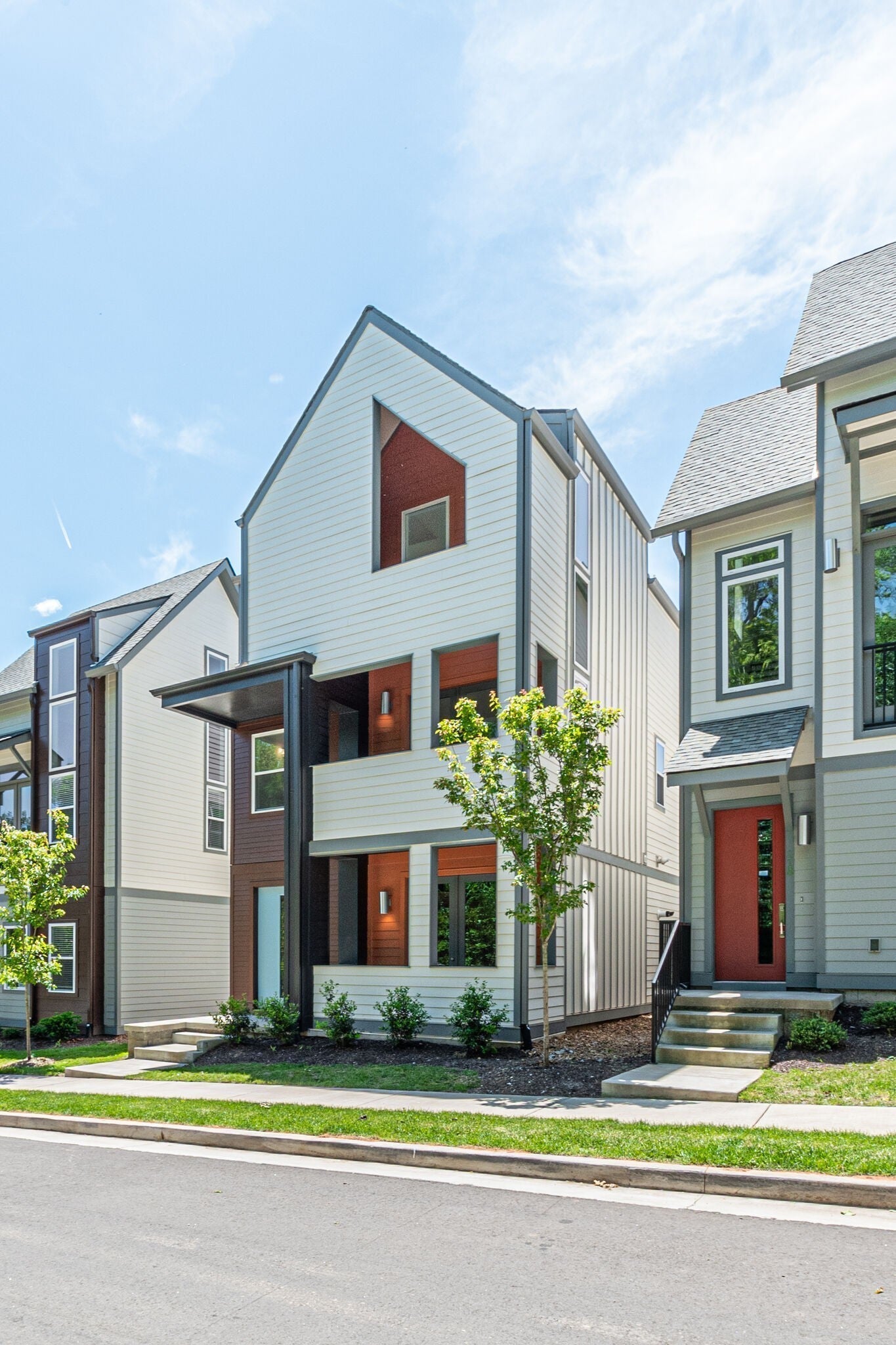 120 Marie St