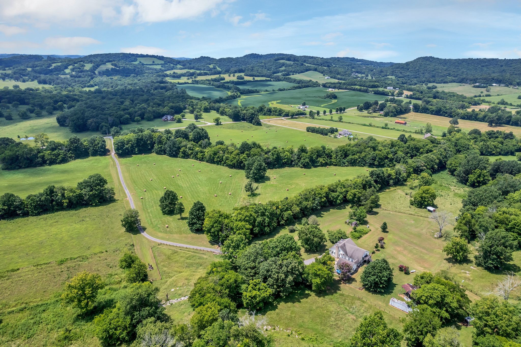 160 Sinking Creek Rd