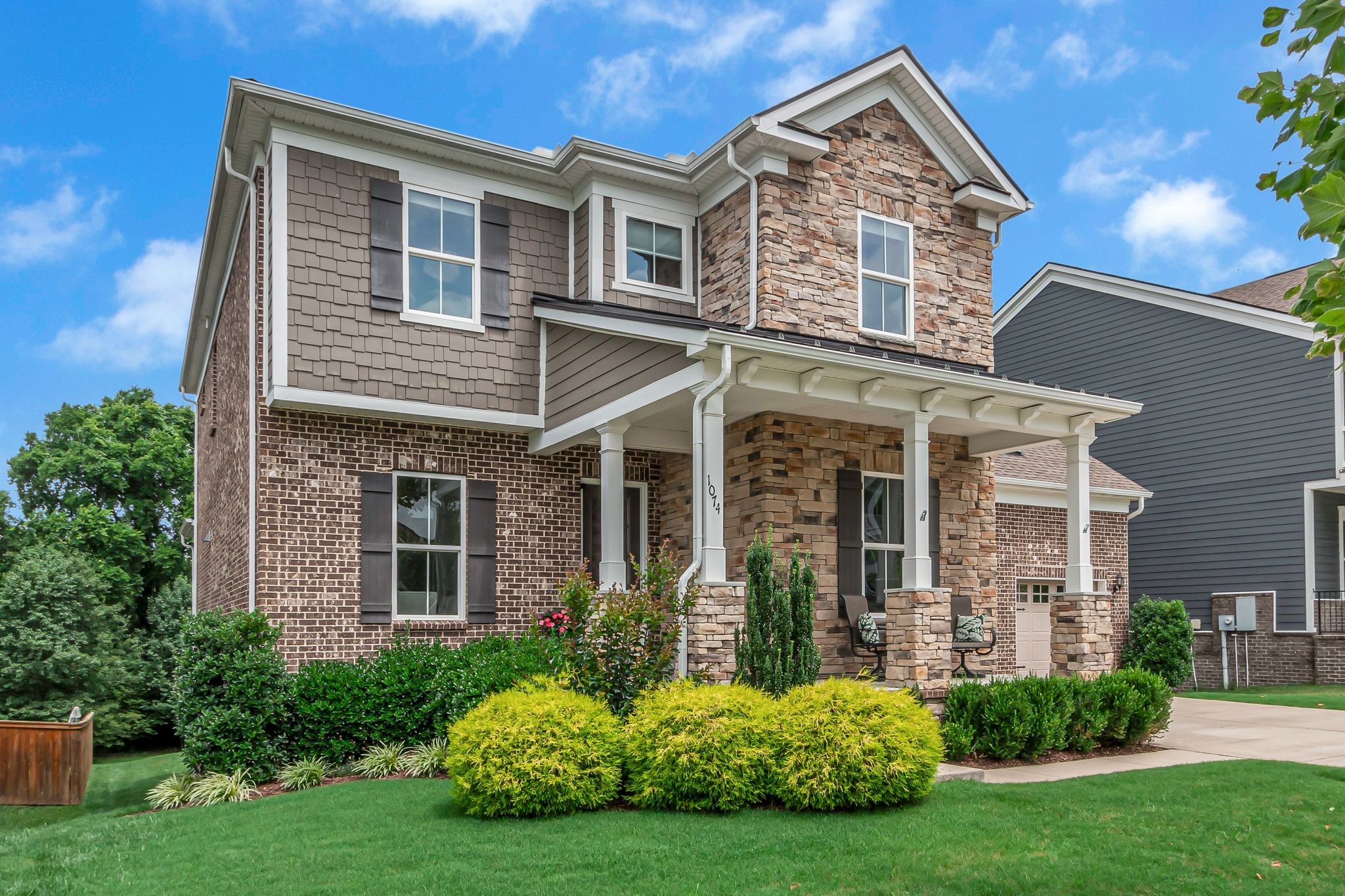 1074 Amelia Park Dr