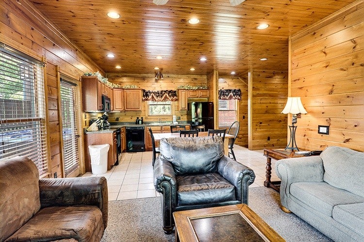 821 Great Smoky Way