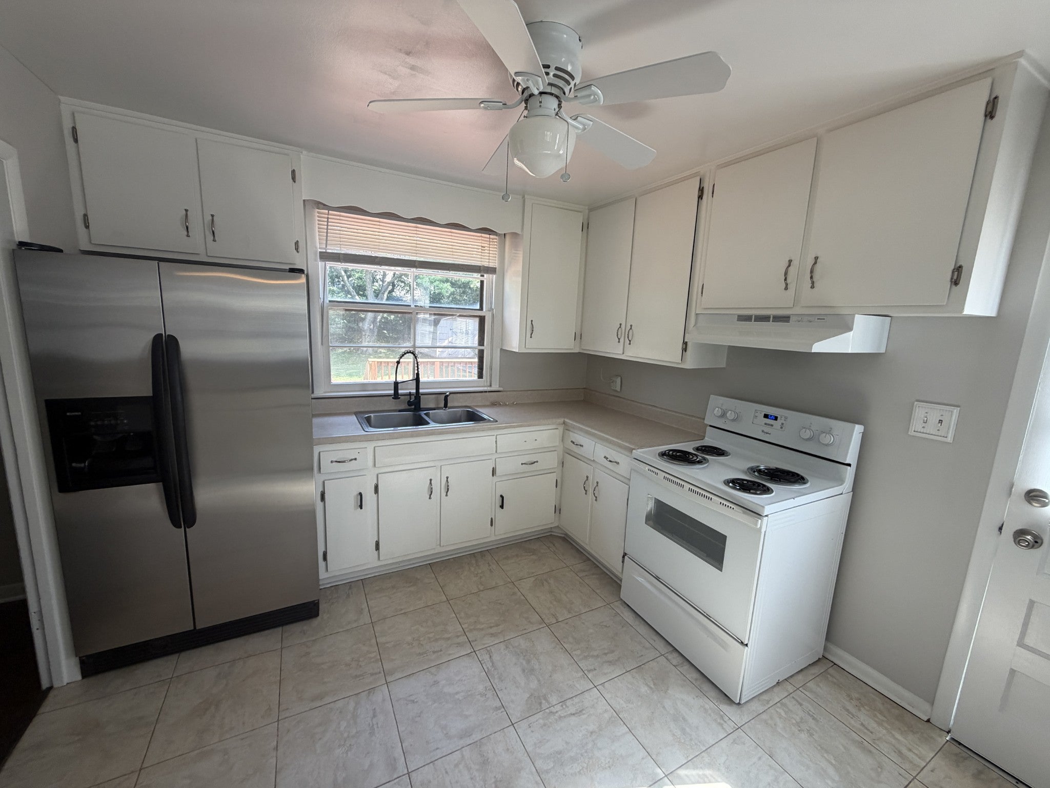 2712 Wellman Dr