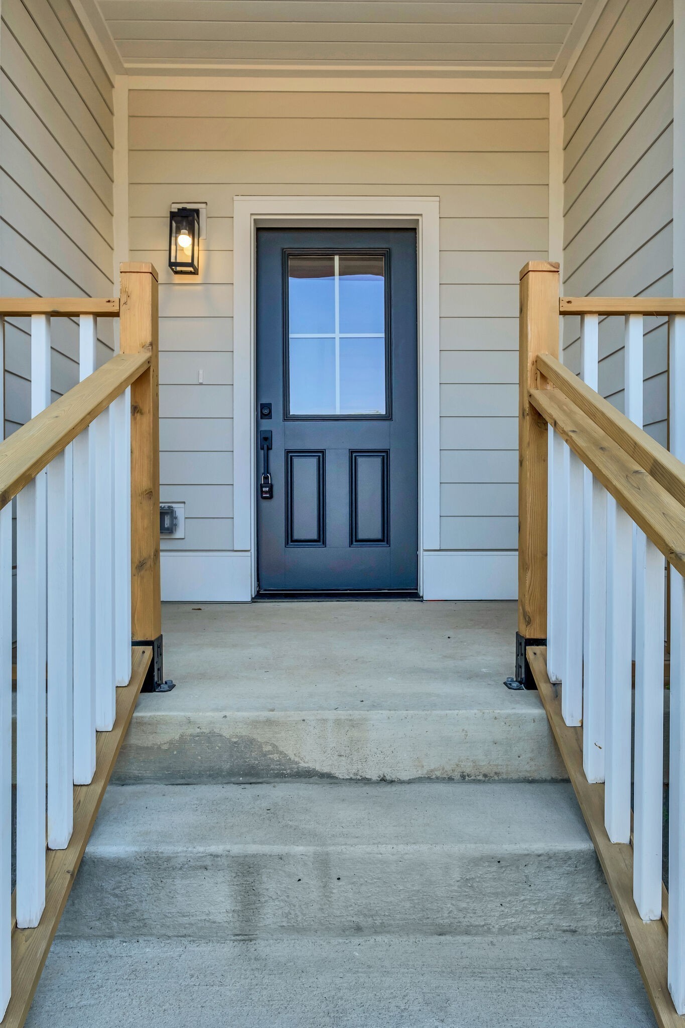 2019 Maple View Ln
