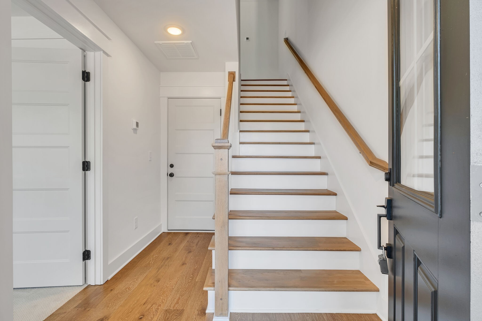 2019 Maple View Ln