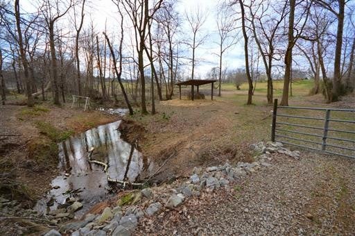 4854 Rock House Rd