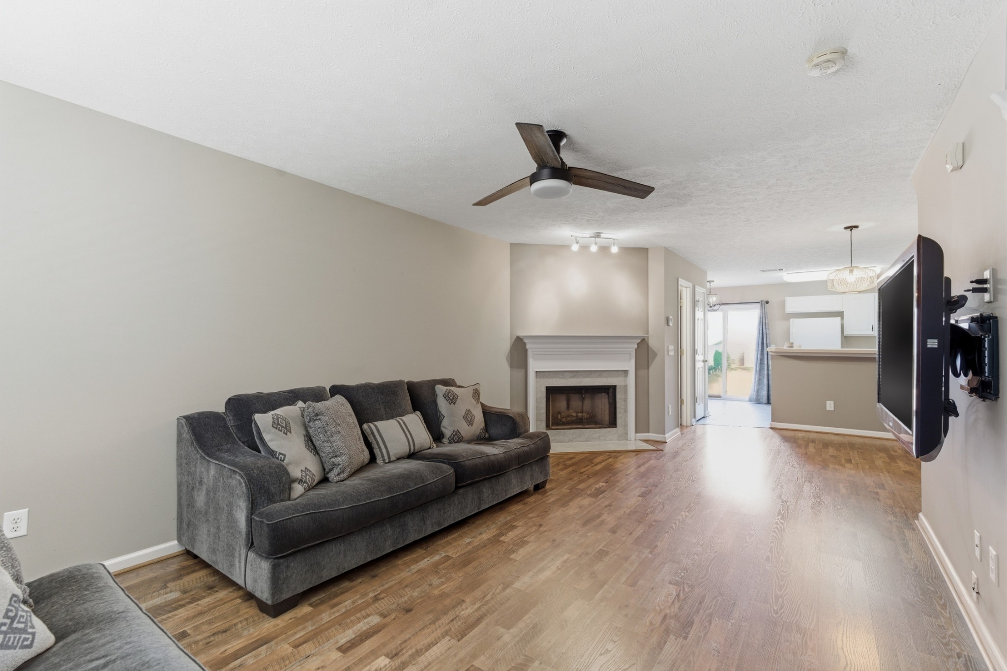 3215 Harpeth Springs Dr