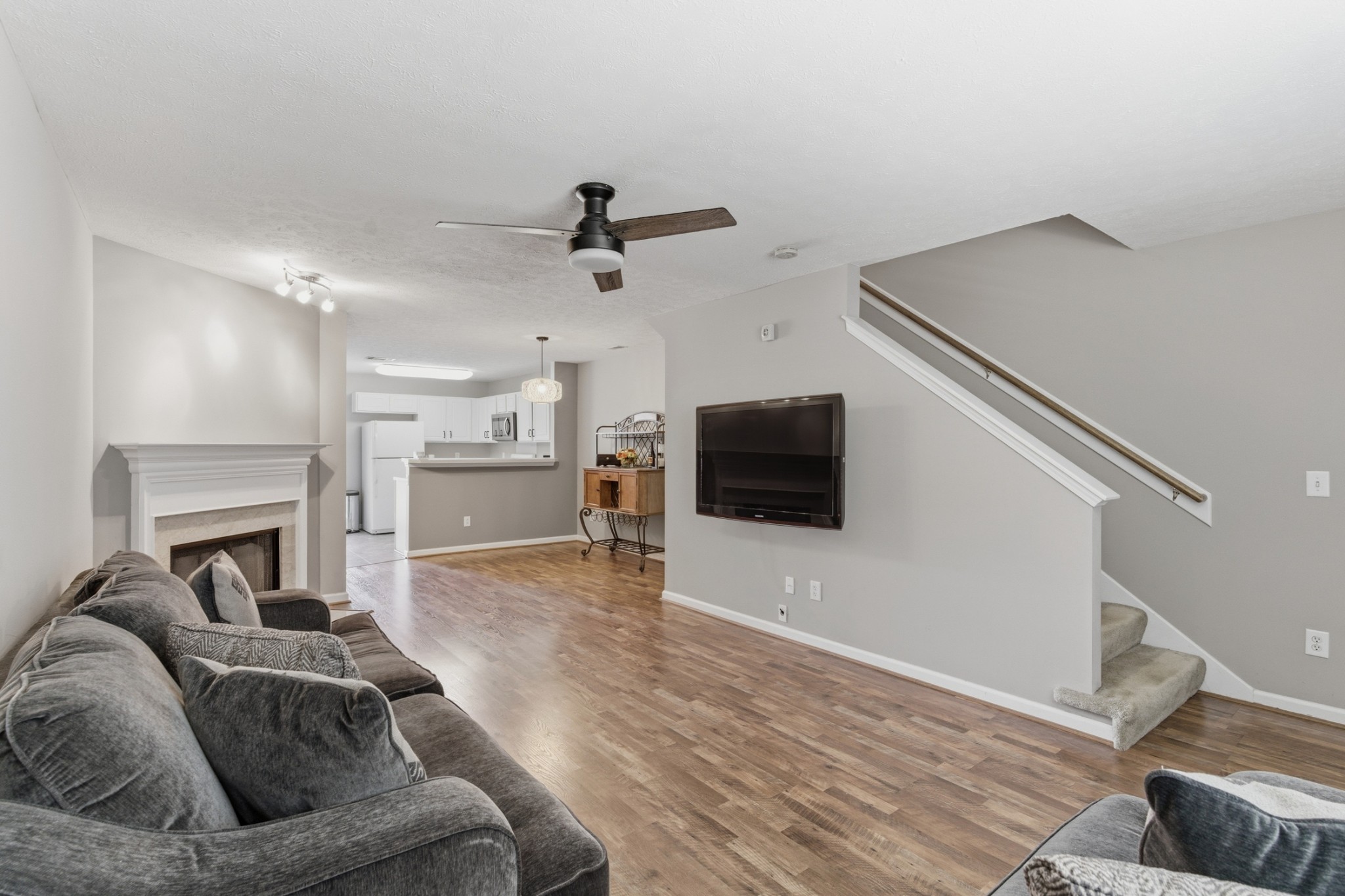 3215 Harpeth Springs Dr